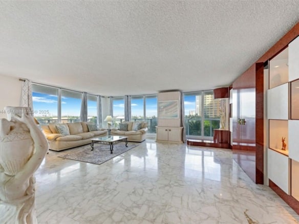 2751 S Ocean Dr # 501N, Hollywood FL 33019 — #A11818944