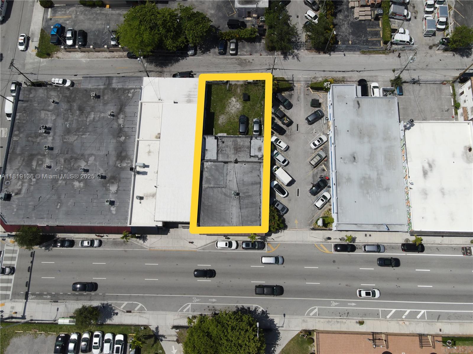 f3b61b38-5434 1328 W Flagler St, Miami FL 33135 — #A11819136