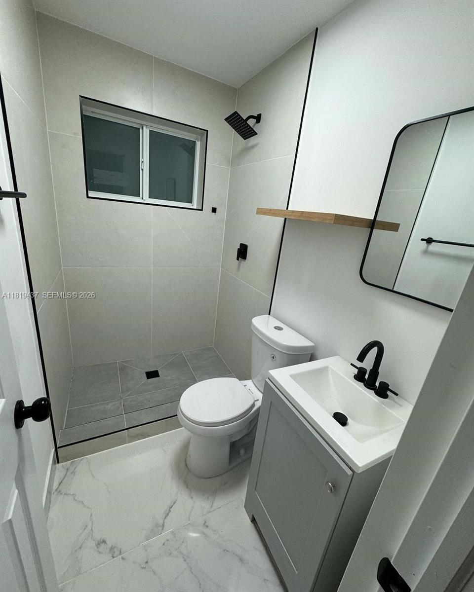 516 NW 18th Ave, Fort Lauderdale FL 33311 — #A11819437