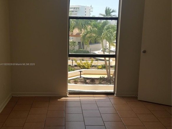13499 Biscayne Blvd # 506, North Miami FL 33181 — #A11820539