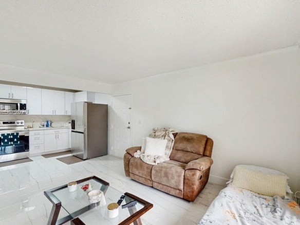 7180 NW 179th St # 105, Hialeah FL 33015 — #A11821373