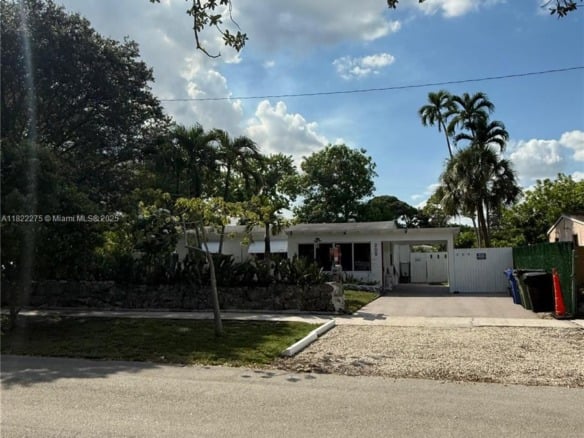 205 SW 21st Way, Fort Lauderdale FL 33312 — #A11822275