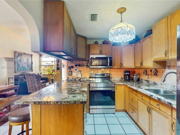 5030 SW 145th Ave, Miami FL 33175 — #A11822569