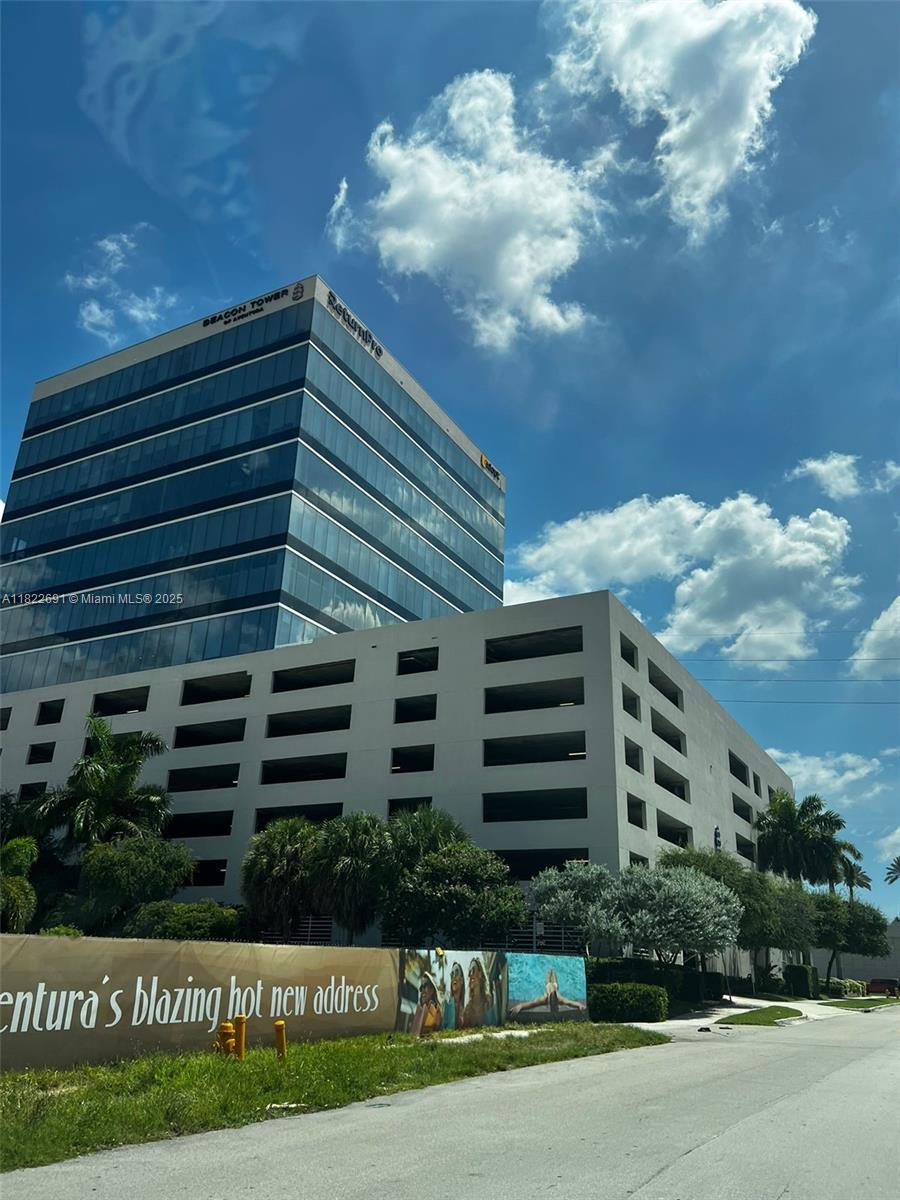 f3b61b38-5521 20200 W Dixie Hwy # 603, Miami FL 33180 — #A11822691