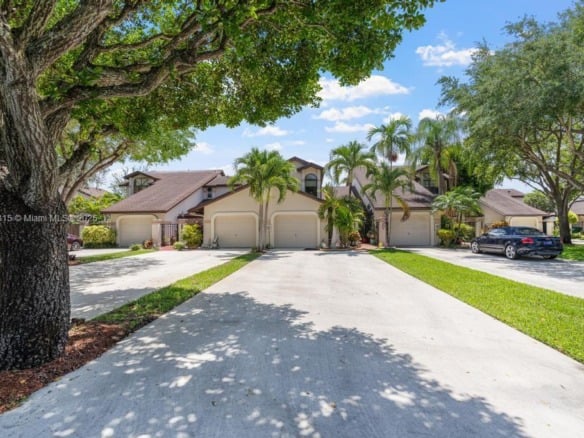 10091 SW 137th Pl, Miami FL 33186 — #A11824815