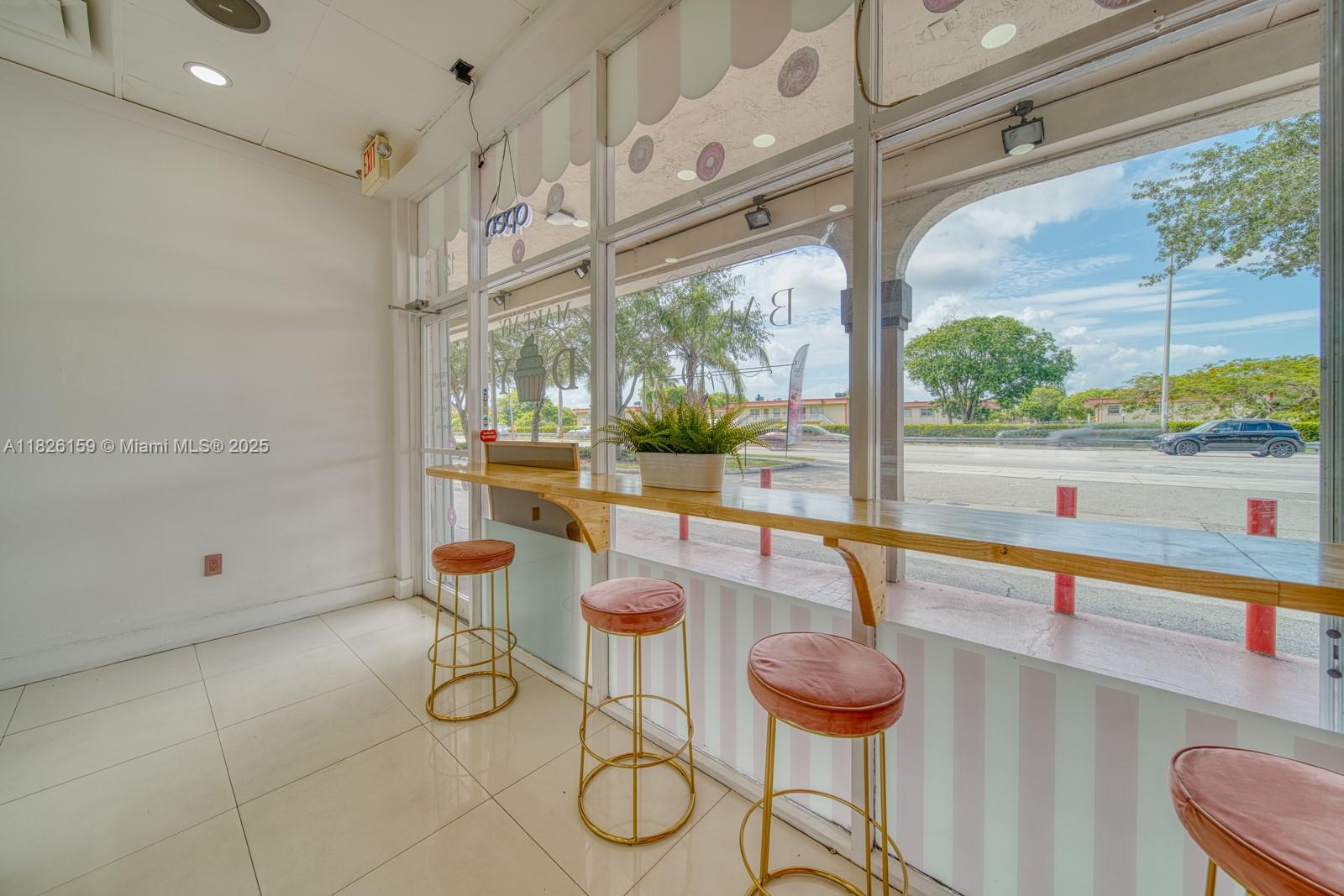 f3b61b38-5598 Bakery & Cafe For Sale On Bird Road, Kendall FL 33175 — #A11826159