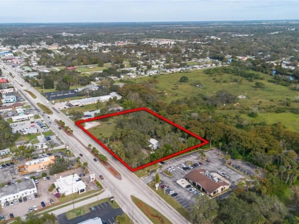 1011 S. PARROTT, Okeechobee FL 34972 — #A11827131