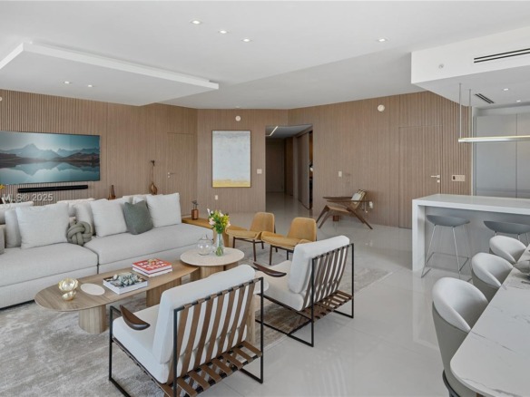 17301 Biscayne Blvd # 2102, North Miami Beach FL 33160 — #A11828646