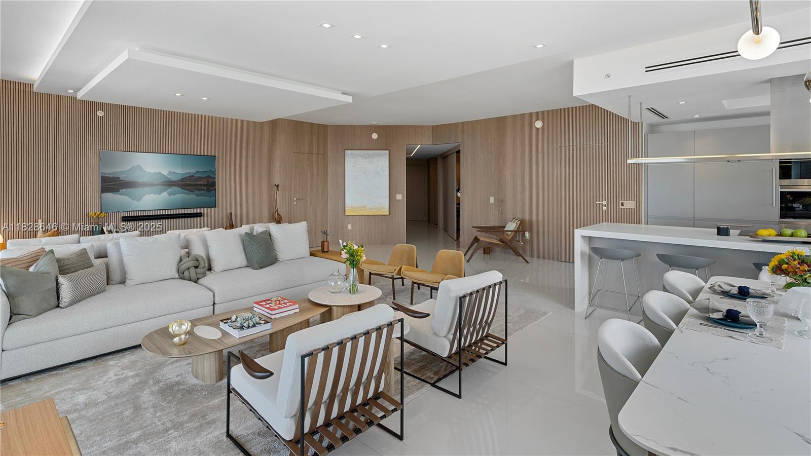 f3b61b38-5662 17301 Biscayne Blvd # 2102, North Miami Beach FL 33160 — #A11828646