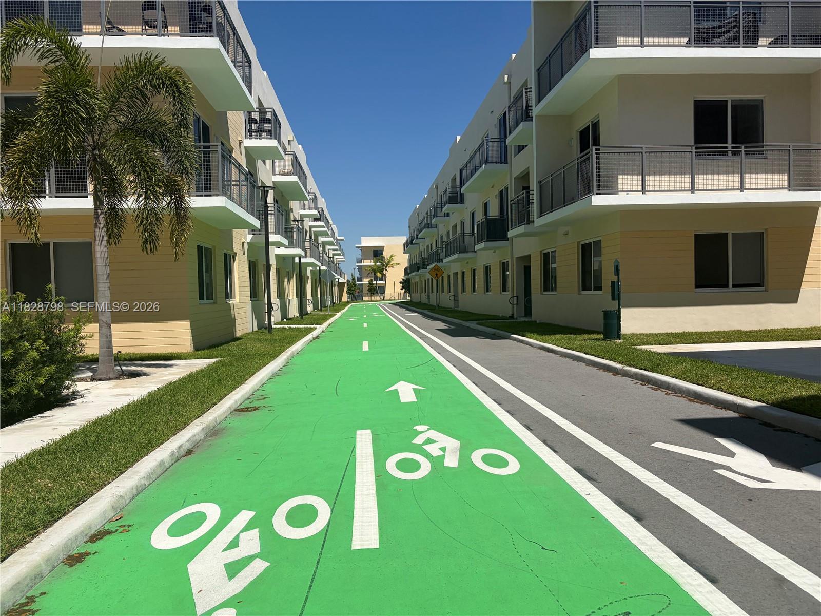 f3b61b38-5667 1105 SW 70th Ave # 102, Miami FL 33144 — #A11828798