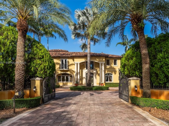 10851 SW 63rd Ave, Pinecrest FL 33156 — #A11828951