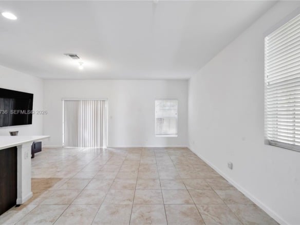 1128 NW 40th Ter, Lauderhill FL 33313 — #A11829736