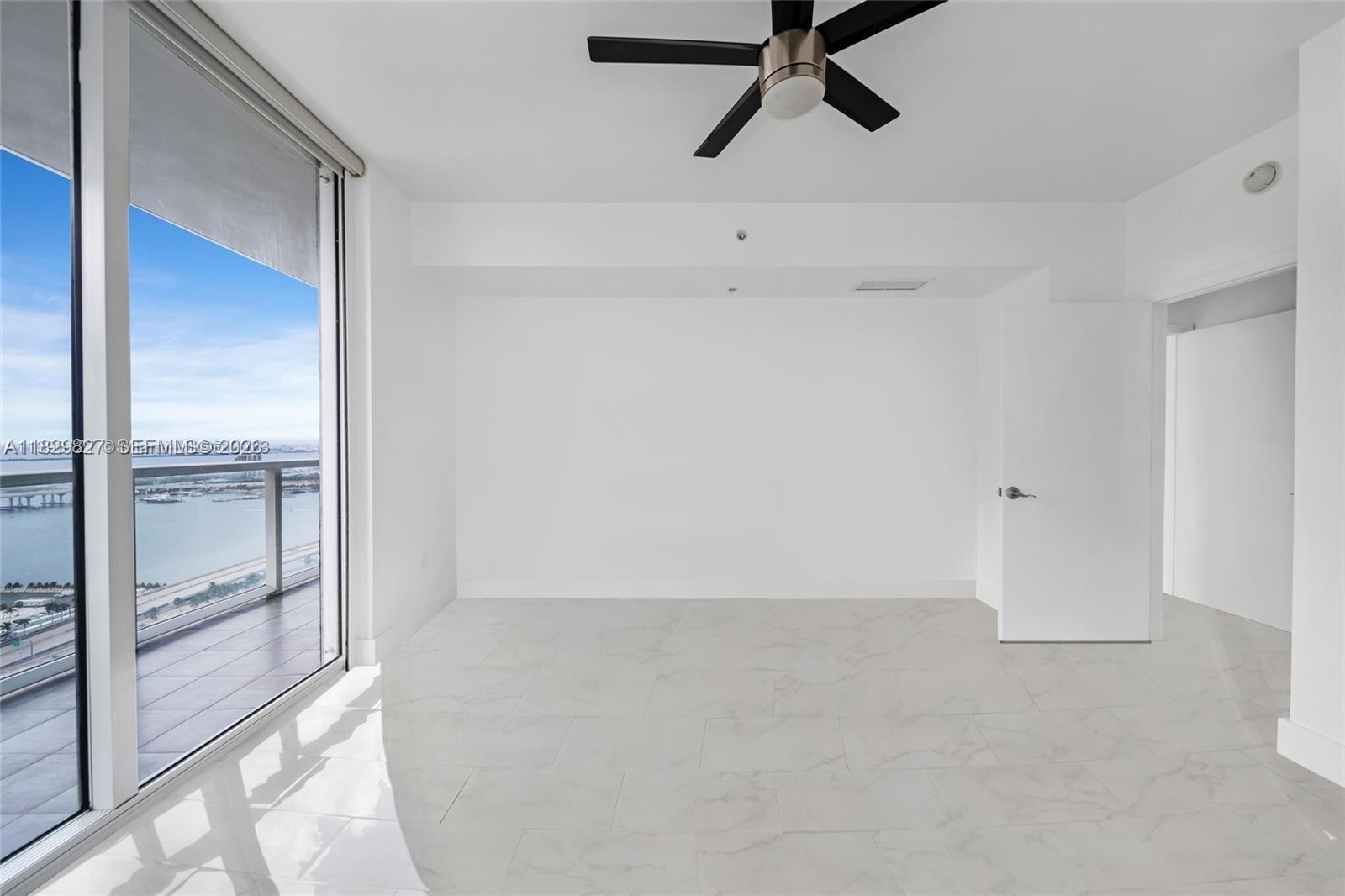 f3b61b38-5696 244 Biscayne Blvd # 3704, Miami FL 33132 — #A11829827