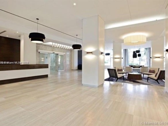 100 Bayview Dr # 1405, Sunny Isles Beach FL 33160 — #A11829875
