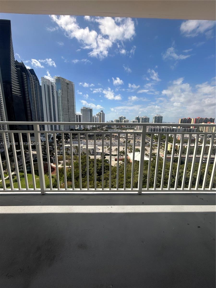 210 174th St # 2005, Sunny Isles Beach FL 33160 — #A11830148