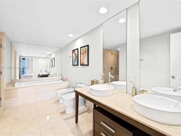 465 Brickell Ave # 5302, Miami FL 33131 — #A11830375