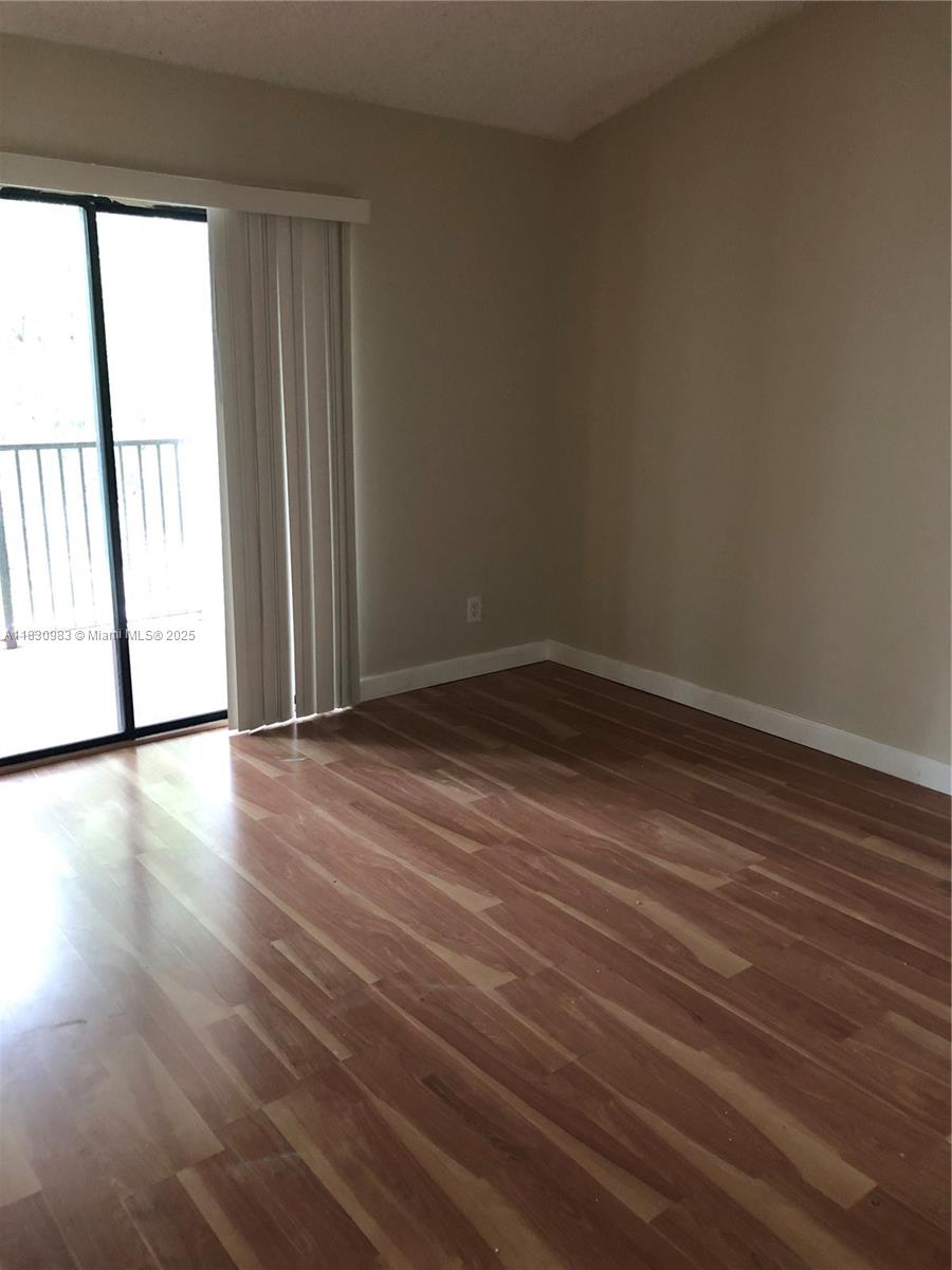 f3b61b38-5731 620 S Park Rd # 2, Hollywood FL 33021 — #A11830983
