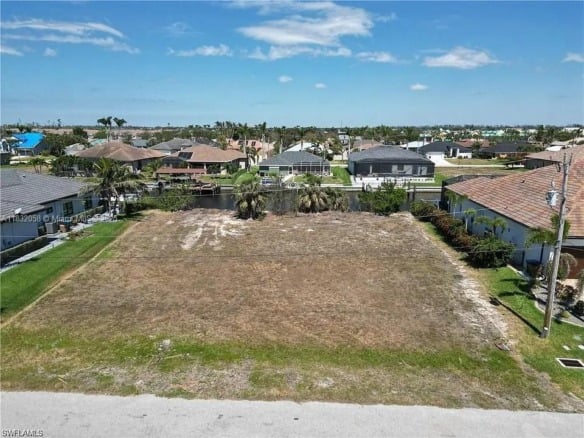 2527 SW 25TH TER, Cape Coral FL 33914 — #A11832058