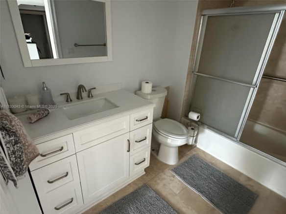 99 SE Mizner Blvd # 313, Boca Raton FL 33432 — #A11833043