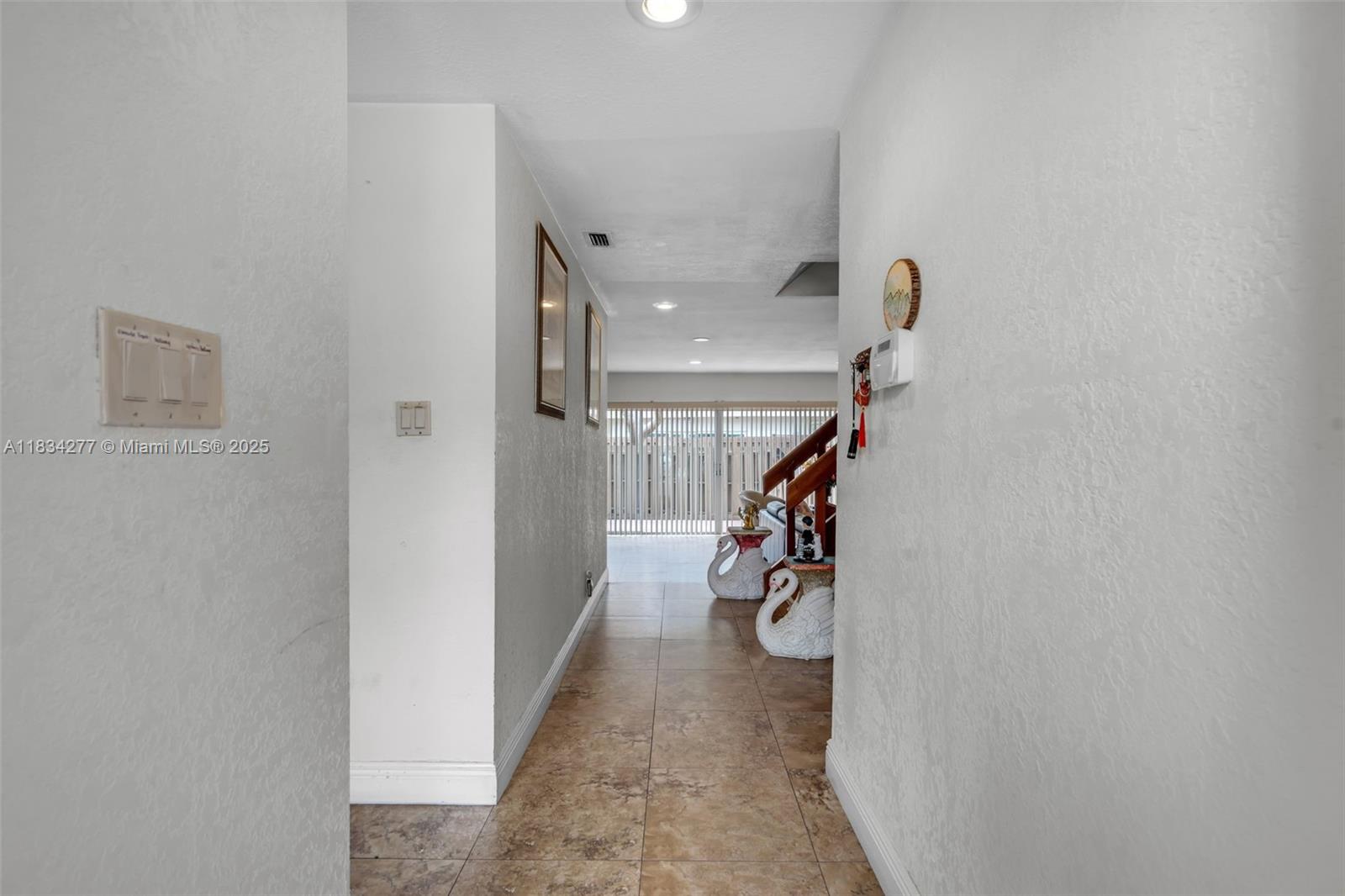 f3b61b38-5832 8256 NW 9th Ct # 2, Plantation FL 33324 — #A11834277