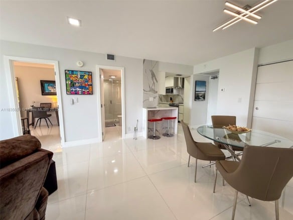 20379 W Country Club Dr # 1434, Aventura FL 33180 — #A11835034