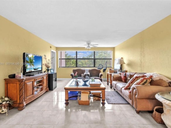 10400 NW 30th Ct # 305, Sunrise FL 33322 — #A11835561