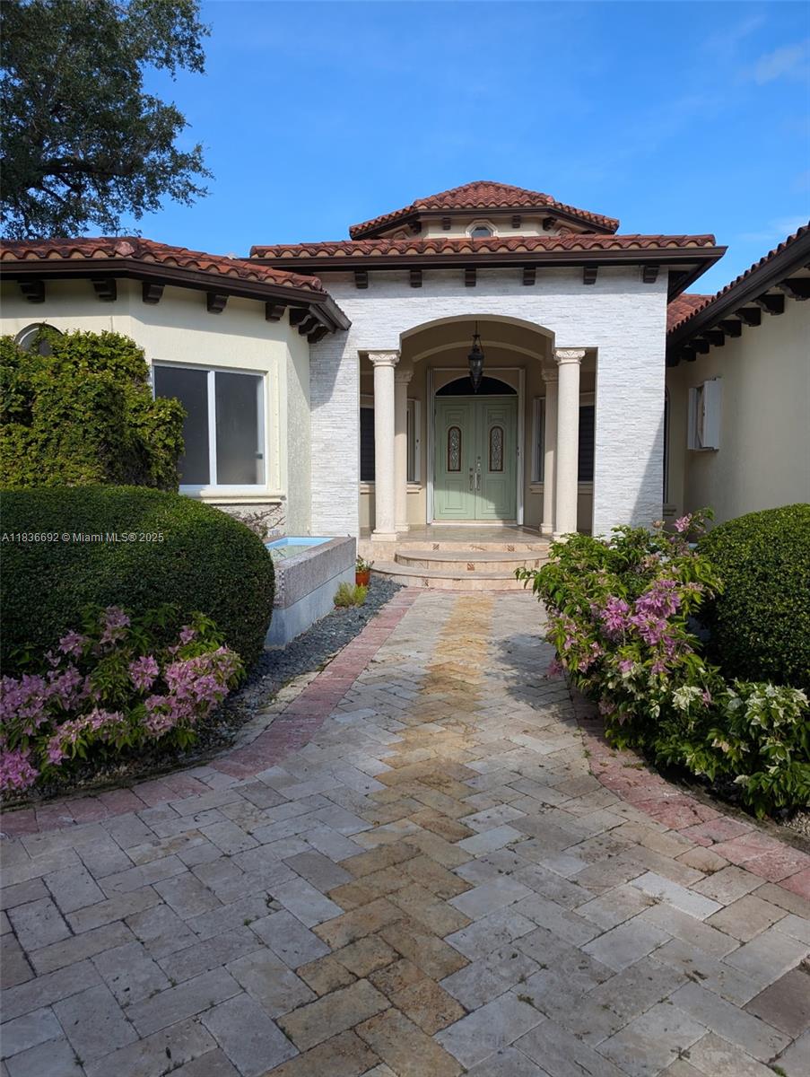 f3b61b38-5893 13400 SW 83rd Ave, Pinecrest FL 33156 — #A11836692