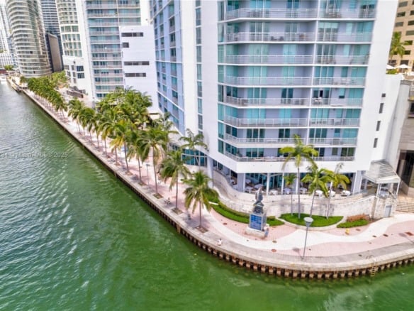 335 S Biscayne Blvd # 3108, Miami FL 33131 — #A11836734
