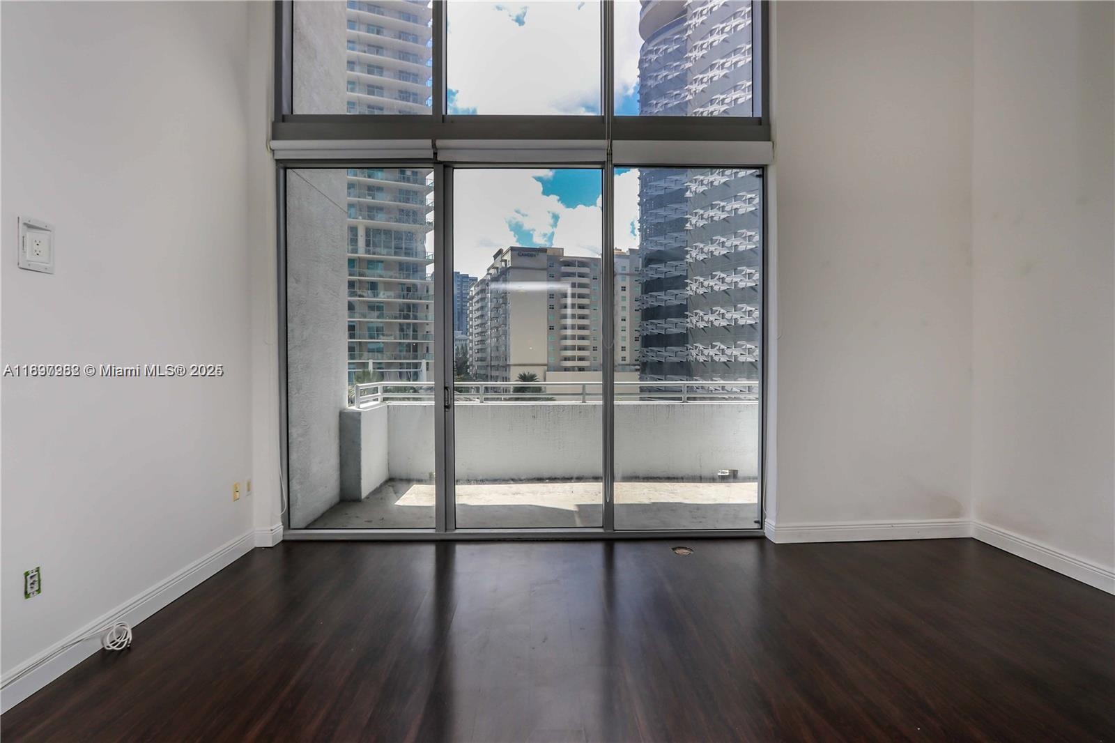 f3b61b38-591 1050 Brickell Ave # 414, Miami FL 33131 — #A11897982