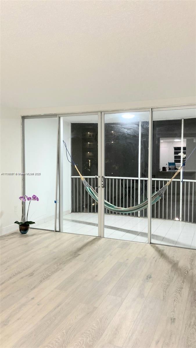 f3b61b38-594 1670 NE 191st St # 3, Miami FL 33179 — #A11756057