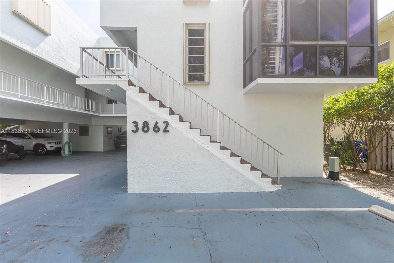 f3b61b38-5947 3862 NE 171st St # B, North Miami Beach FL 33160 — #A11838731