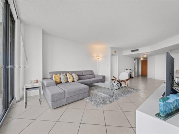3598 Yacht Club Dr, Aventura FL 33180 — #A11839945