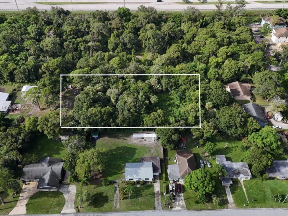1 Tennessee Ave, Fort Pierce FL 34947 — #A11840647