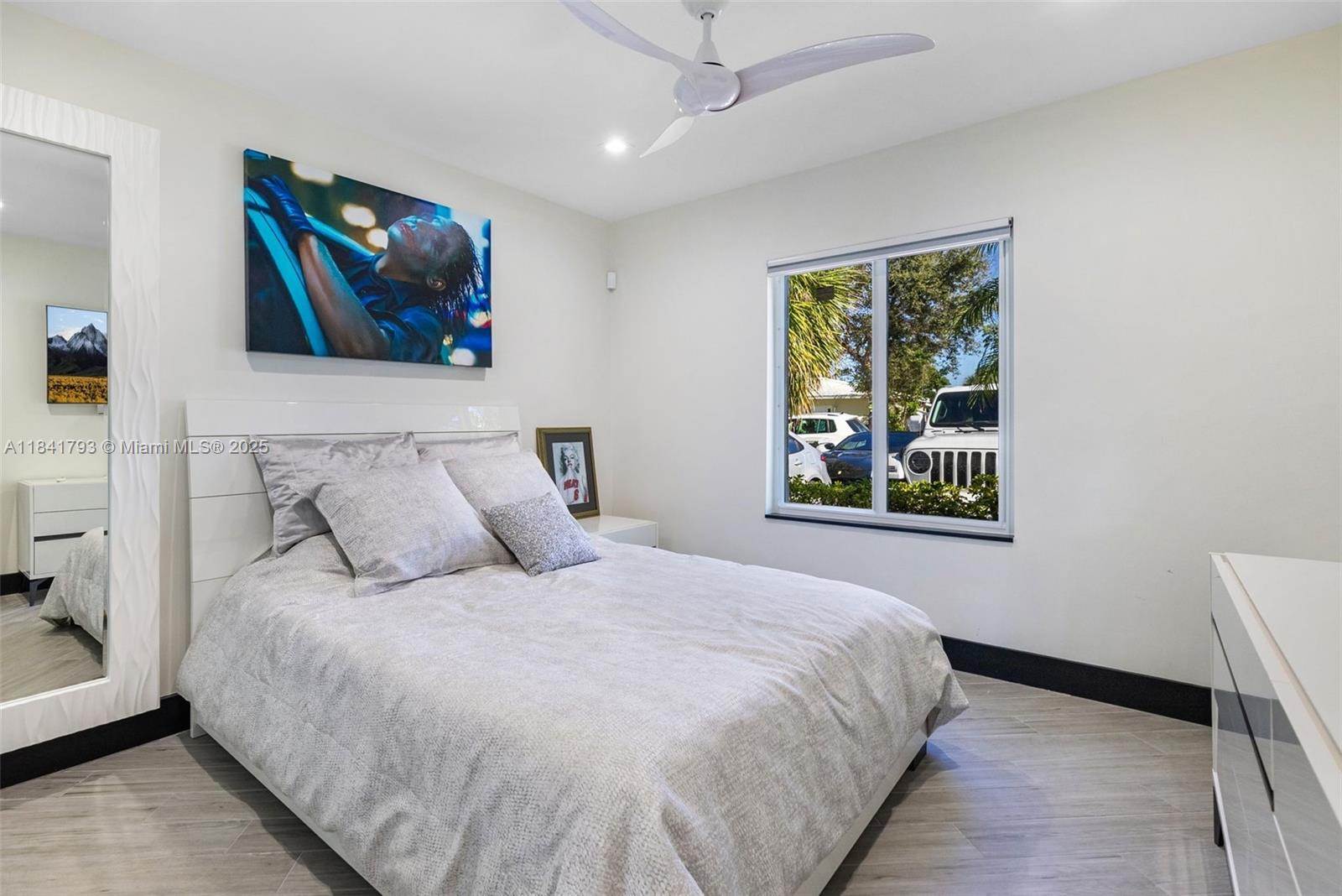 517 S Riverside Dr, Pompano Beach FL 33062 — #A11841793