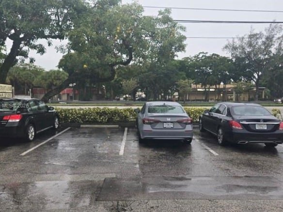 8275 W Broward Blvd, Plantation FL 33324 — #A11842177