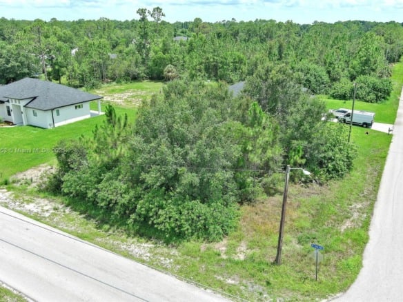 2500 E 10th St, Lehigh Acres FL 33936 — #A11842453