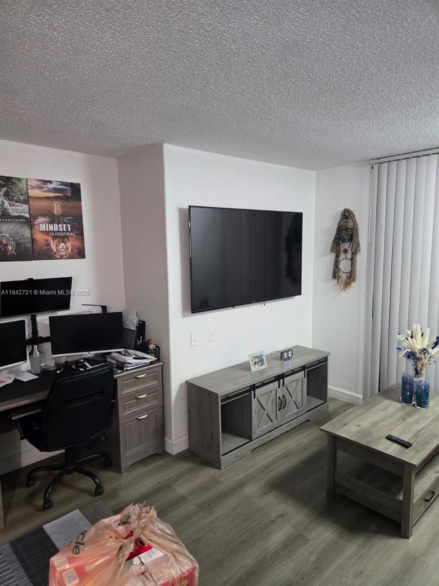 f3b61b38-6080 16450 NW 2nd Ave # 310, Miami FL 33169 — #A11842721