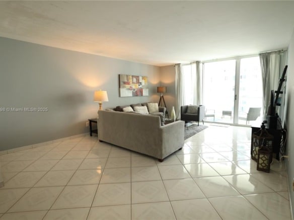 5151 Collins Ave # 927, Miami Beach FL 33140 — #A11843198