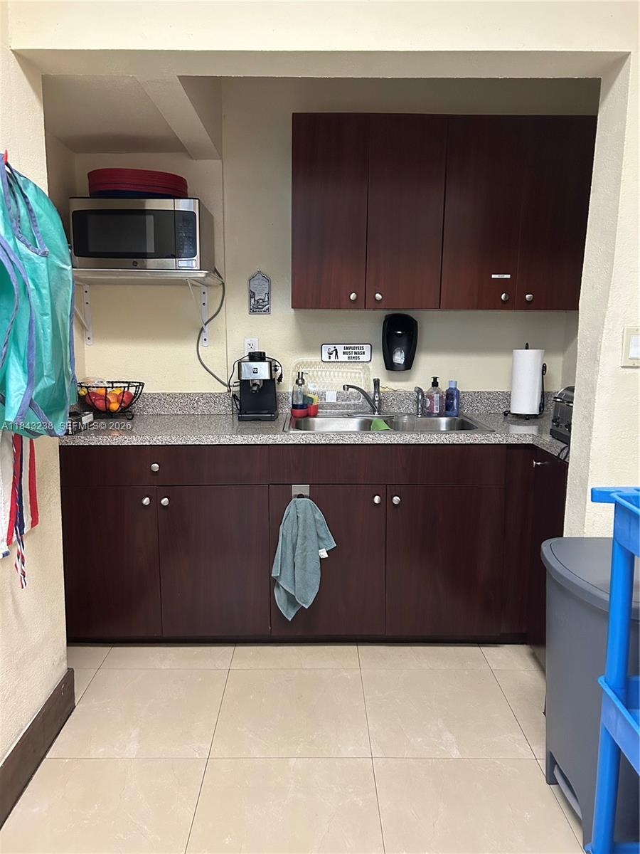 Listing #A11843238