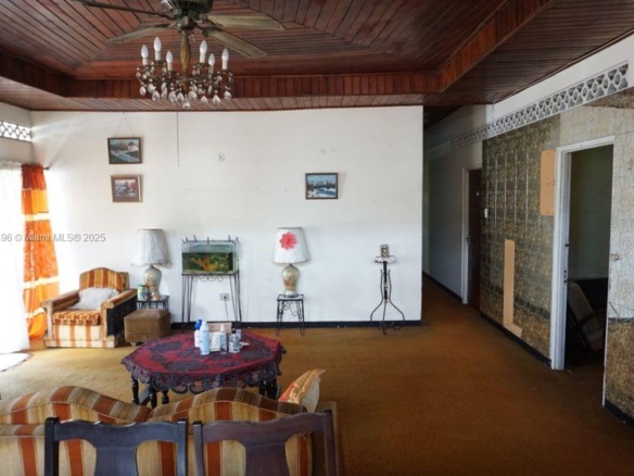 4 Parklane, TR — #A11843496