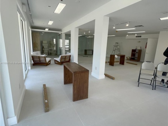5050 Biscayne Blvd # 100, Miami FL 33137 — #A11666748