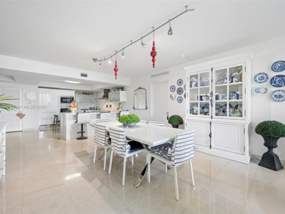 150 Sunny Isles Blvd, Sunny Isles Beach FL 33160 — #A11844306