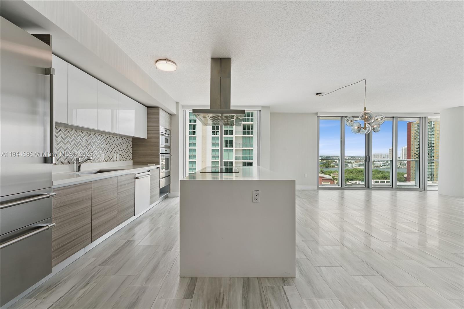f3b61b38-6143 300 Sunny Isles Blvd # 1107, Sunny Isles Beach FL 33160 — #A11844686