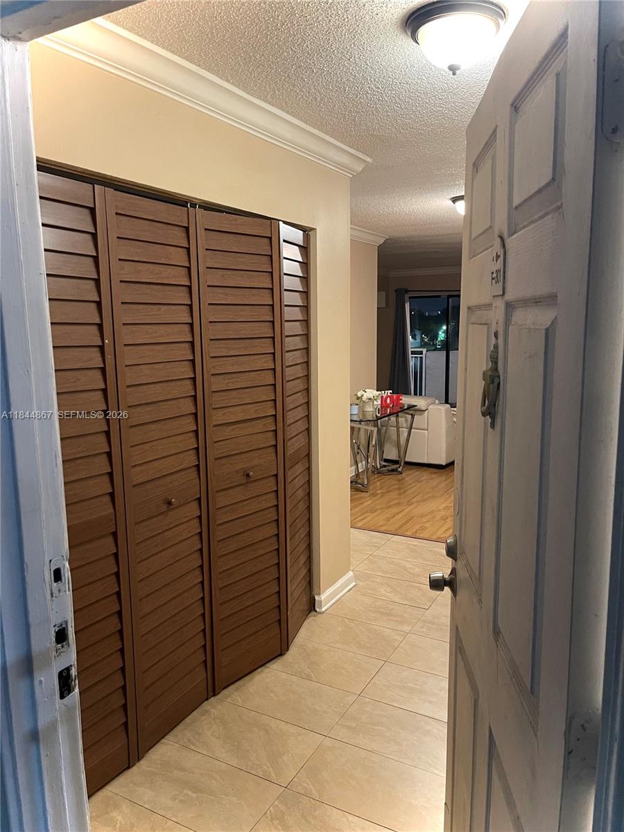 9359 Fontainebleau Blvd # F301, Miami FL 33172 — #A11844867