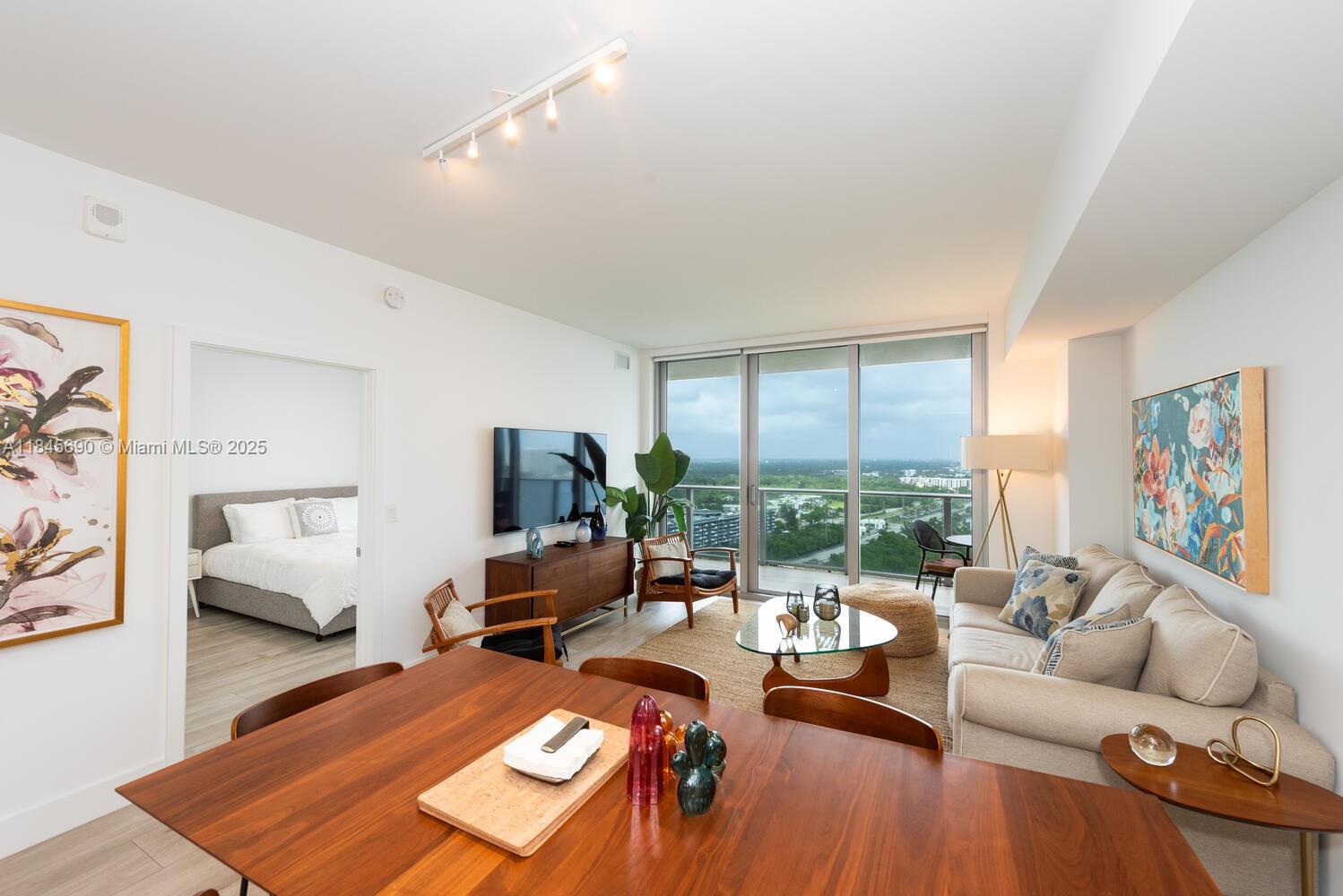 f3b61b38-6183 16385 Biscayne Blvd # 2904, North Miami Beach FL 33160 — #A11845690