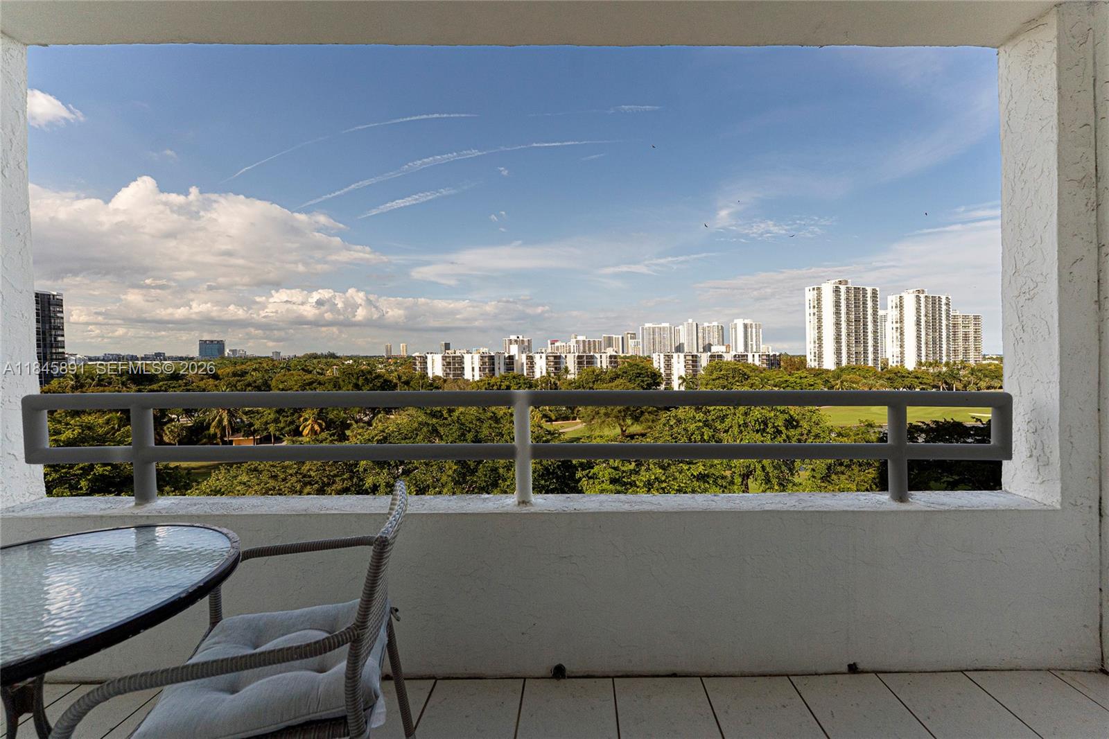 f3b61b38-6192 20225 NE 34th Ct # 818, Aventura FL 33180 — #A11845891