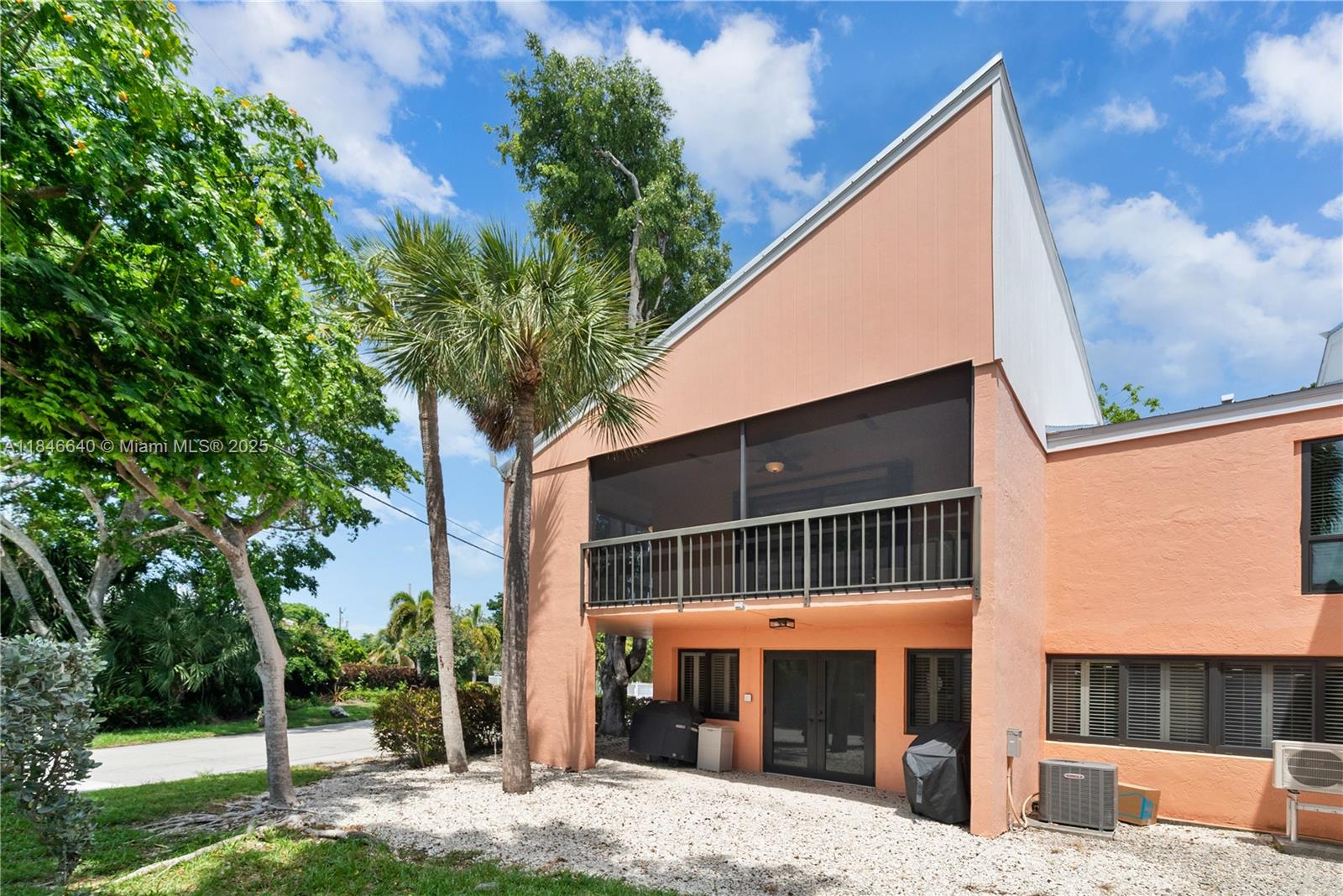 f3b61b38-6220 9812 Windward Ave, Key Largo FL 33037 — #A11846640