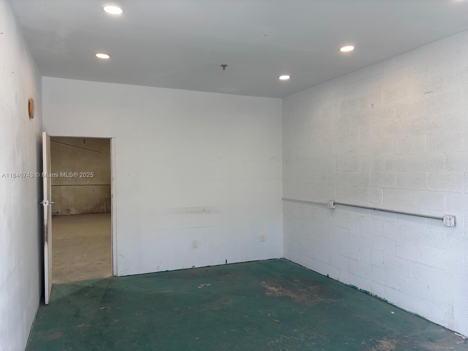 f3b61b38-6222 Listing #A11846743