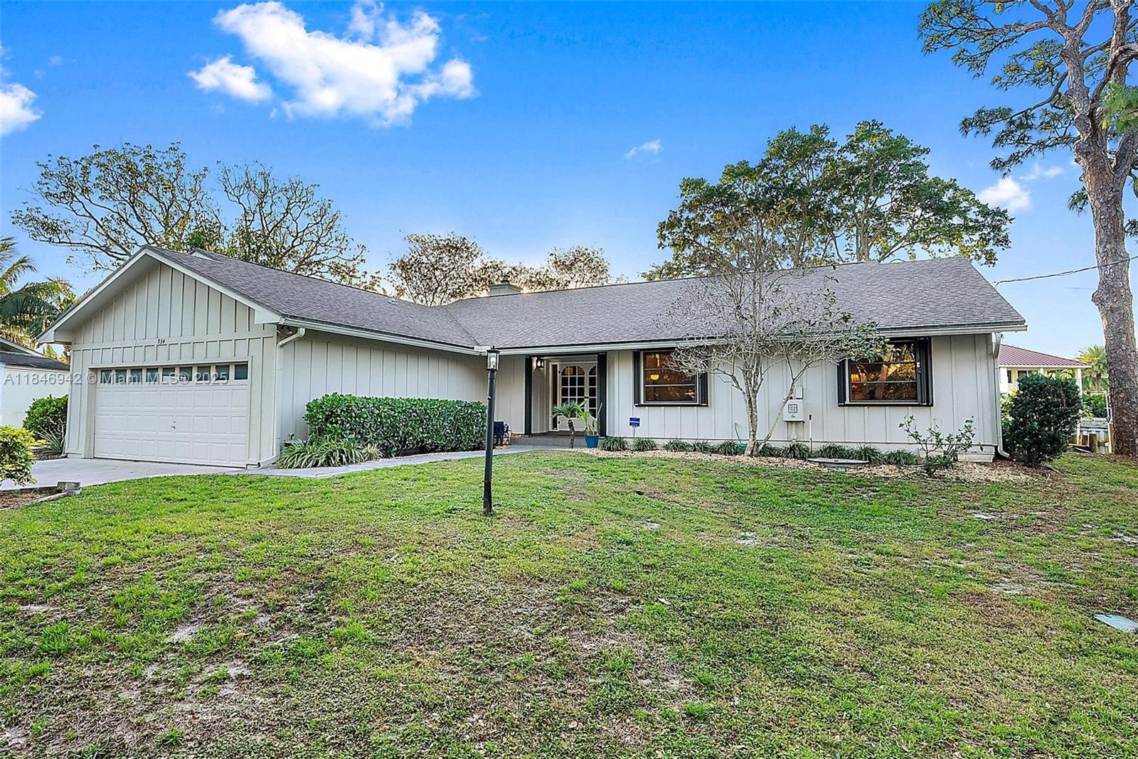 934 Penn Trl, Jupiter FL 33458 — #A11846942