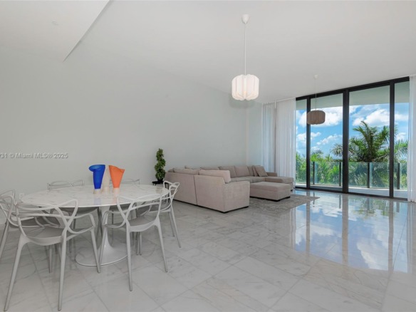 2821 S Bayshore Dr # 7B, Coconut Grove FL 33133 — #A11846931